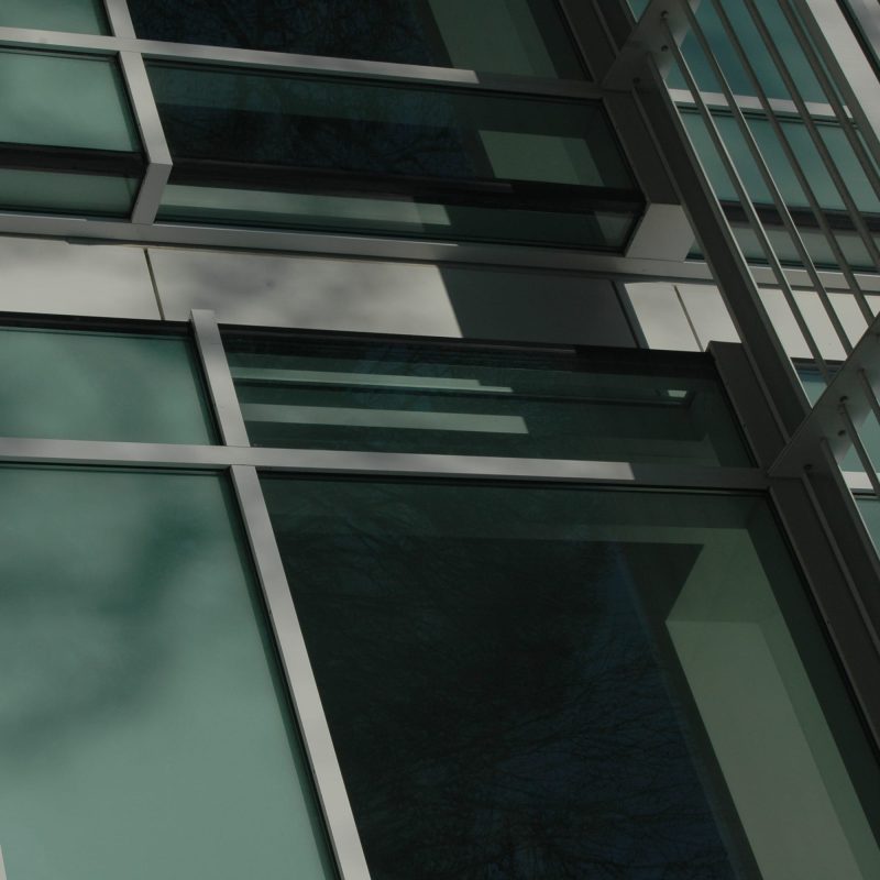 Brinn-Glass-ECU-Science-&-Tech
