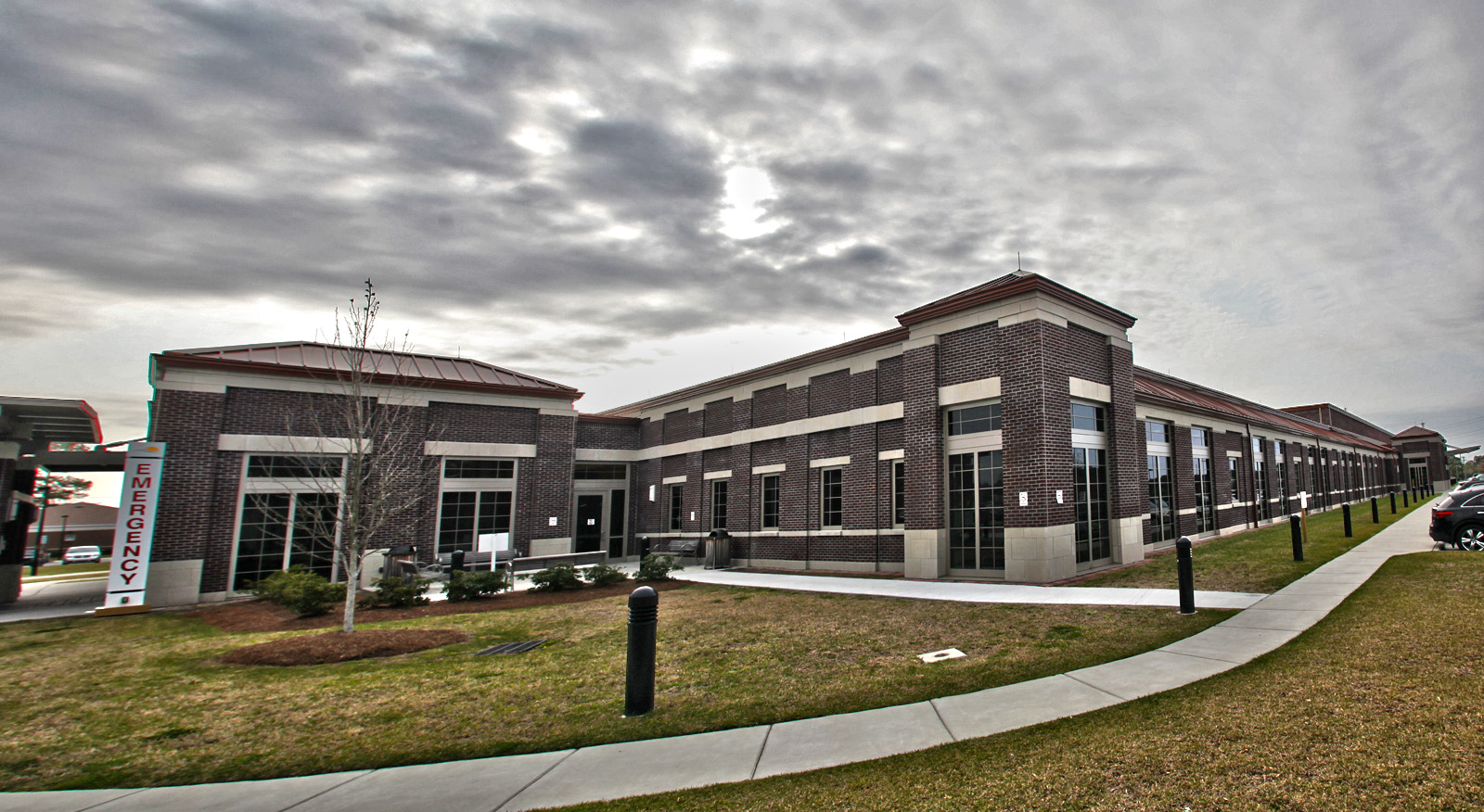 ONSLOW MEMORIAL HOSPITAL ER ADDITION Brinn Glass